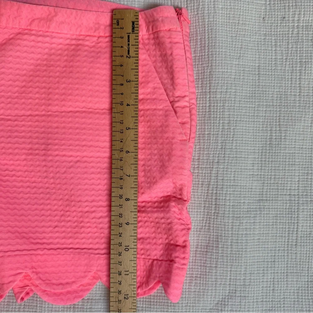 Lilly Pulitzer Buttercup Shorts Size 10 - Picture 6 of 9